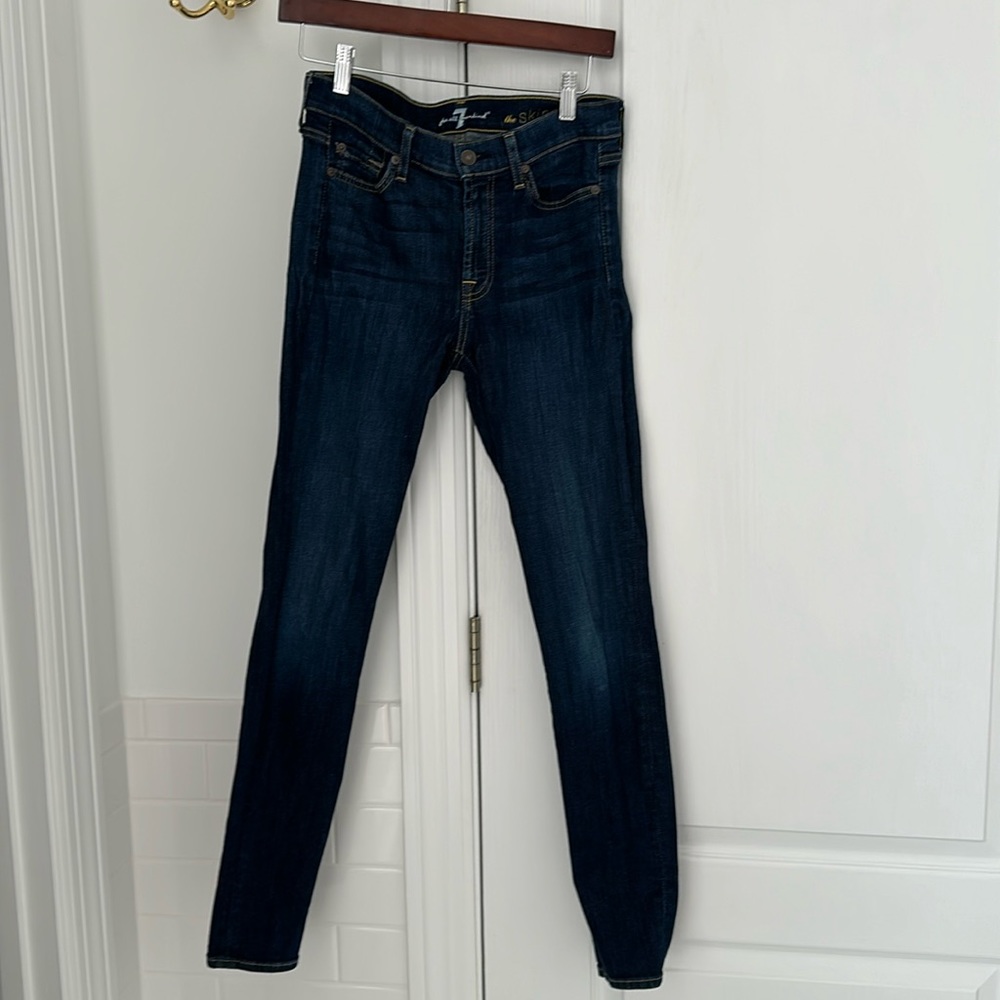 7 FOR ALL MANKIND